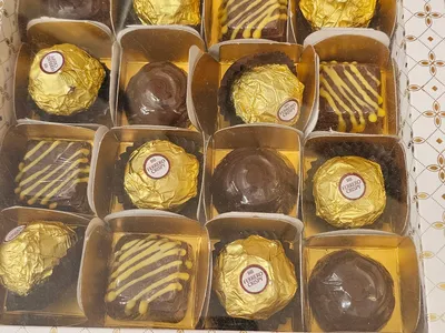 Mix Chocolates, a Balanced B Bites bestseller